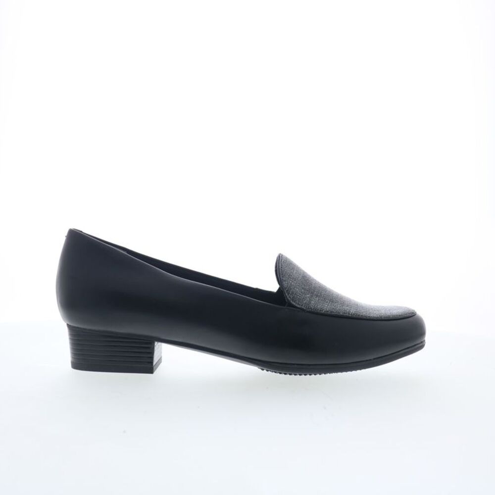 Trotters Womens Monarch Black Shoes (NWT)